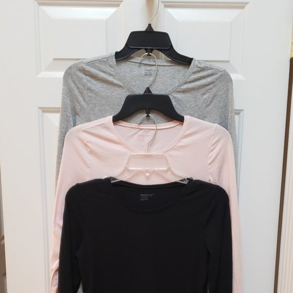 GapBody Long Sleeve T Shirts - Black and Pink